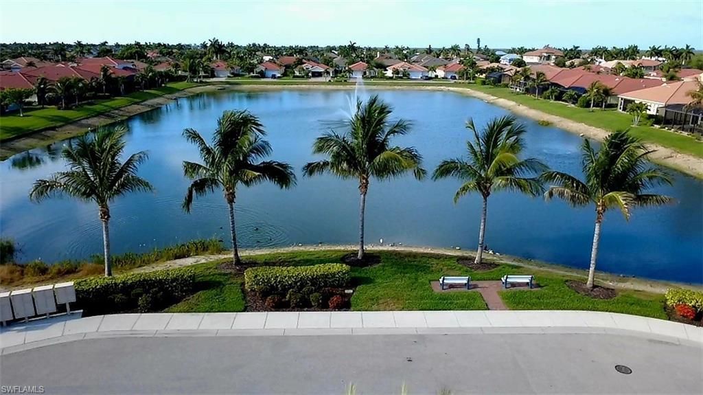 2875 Sunset Pointe Cir E, Cape Coral, FL 33914 Photo