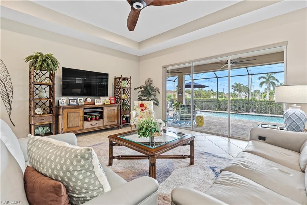 2875 Sunset Pointe Cir E, Cape Coral, FL 33914 Photo