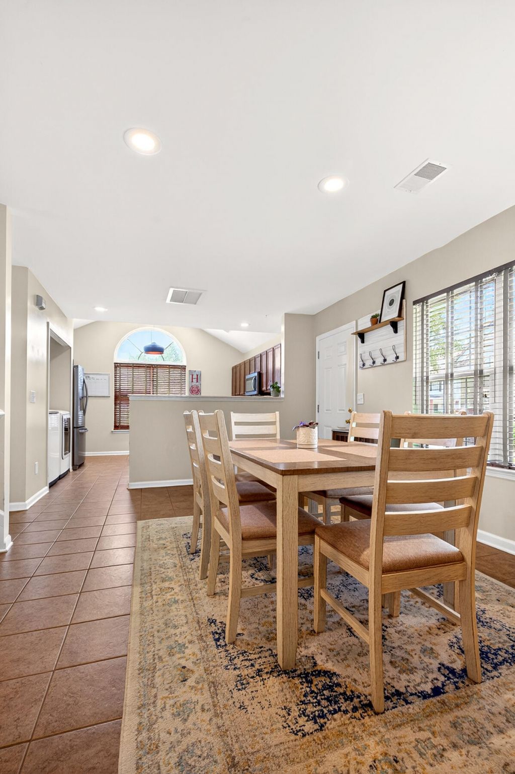 406 Poplar Grove Place Photo 10