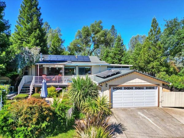 11131 Lakeshore North, Auburn, CA 95602