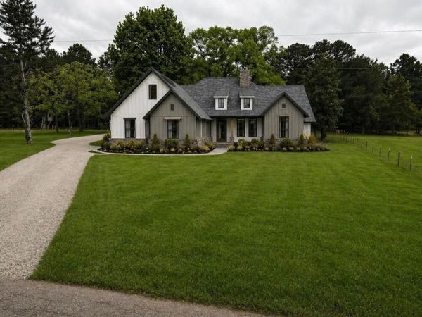 13041 County Road 4122 , Lindale, TX 75771