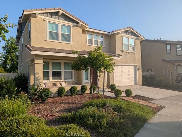 2127 Stone Gate, Mentone, CA 92359