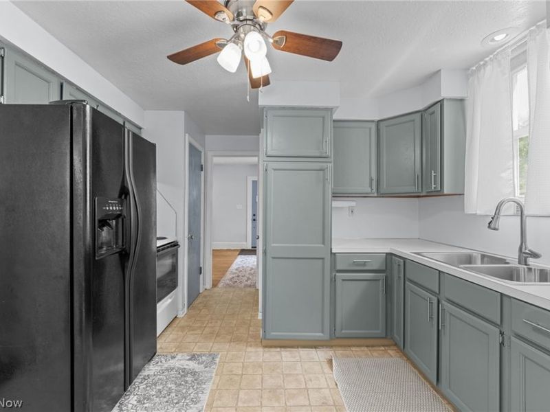 429 Werstler Avenue NW, North Canton, OH 44720 Photo 20