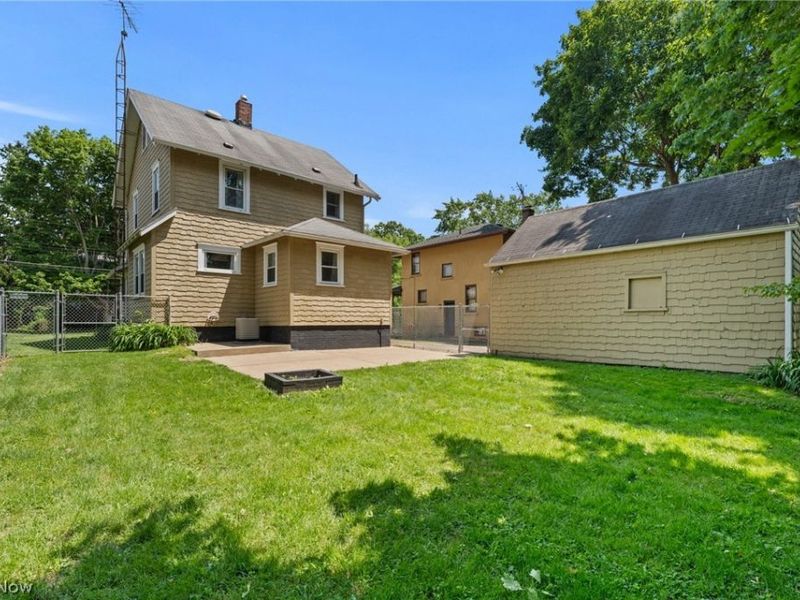 429 Werstler Avenue NW, North Canton, OH 44720 Photo 3