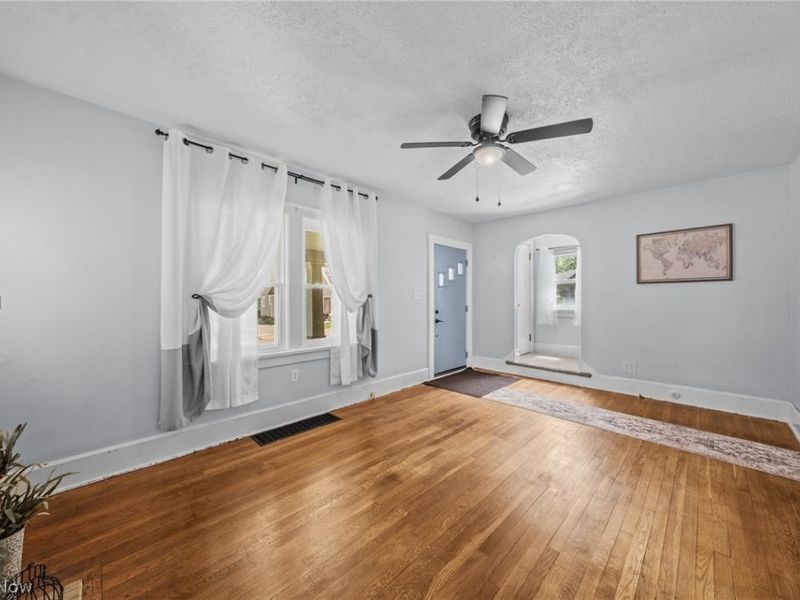 429 Werstler Avenue NW, North Canton, OH 44720 Photo 9