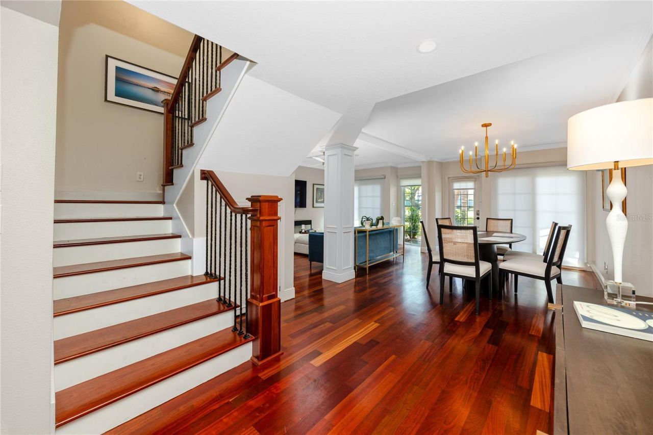920 North Shore Drive Ne, Saint Petersburg, FL 33701 Photo