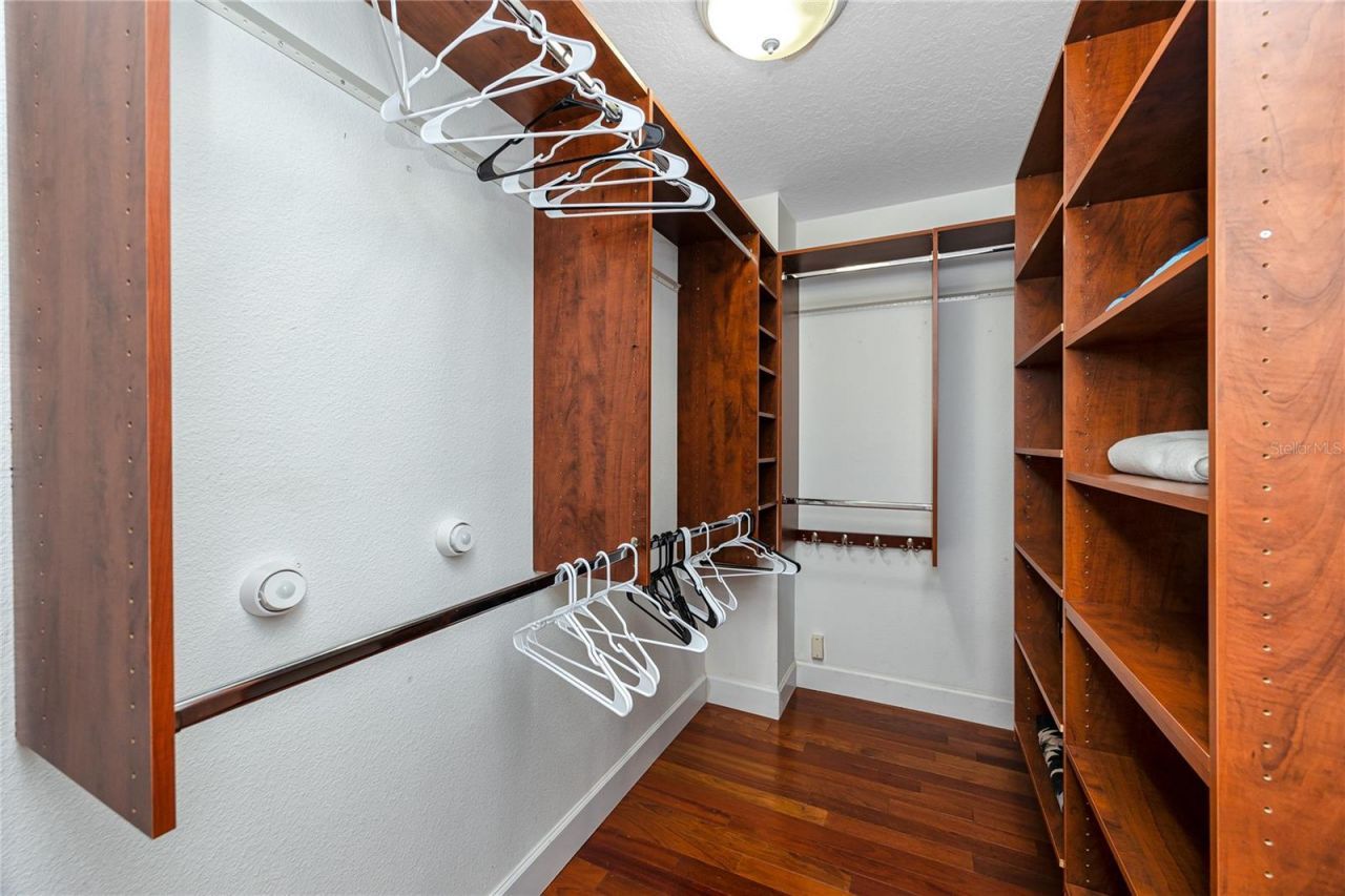 920 North Shore Drive Ne, Saint Petersburg, FL 33701 Photo