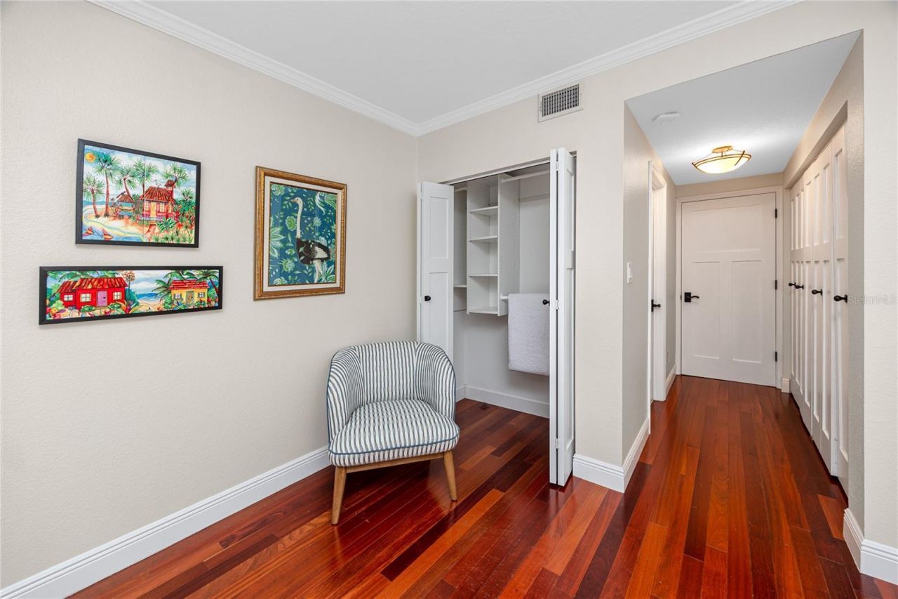 920 North Shore Drive Ne, Saint Petersburg, FL 33701 Photo