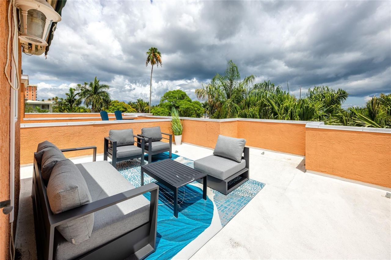 920 North Shore Drive Ne, Saint Petersburg, FL 33701 Photo