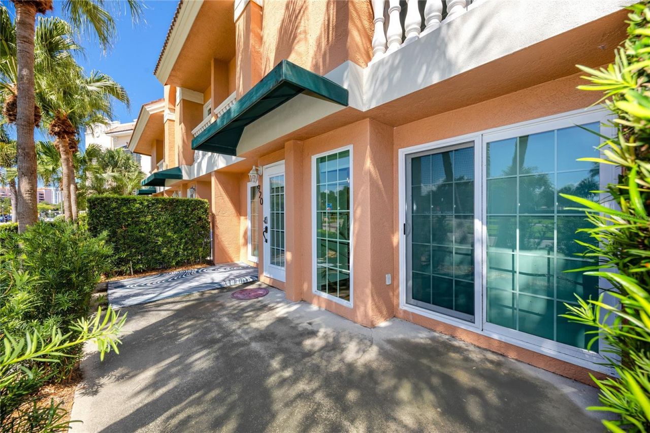 920 North Shore Drive Ne, Saint Petersburg, FL 33701 Photo