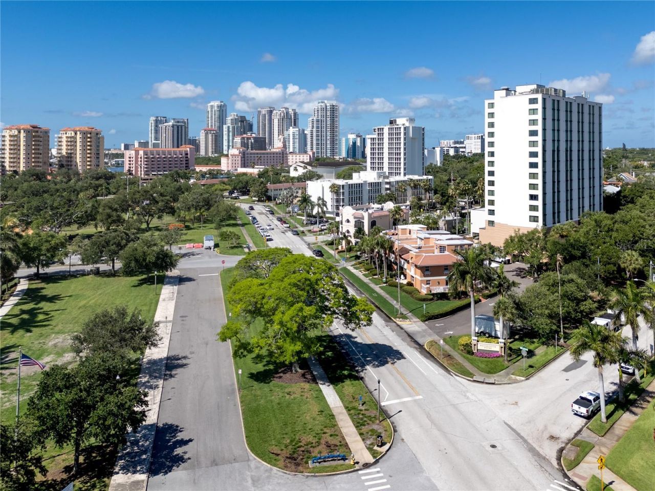 920 North Shore Drive Ne, Saint Petersburg, FL 33701 Photo