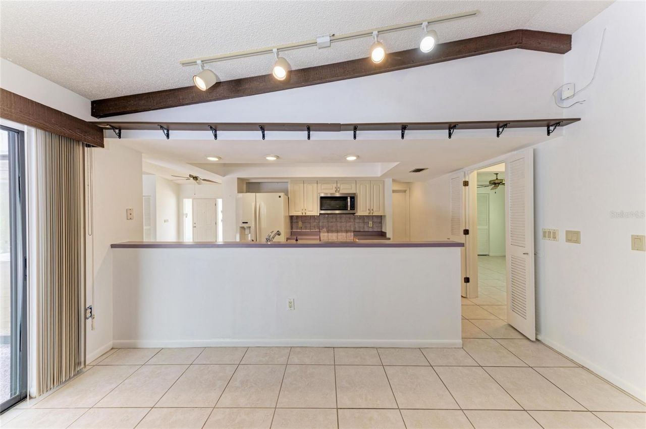 4242 Dryden Circle, Sarasota, FL 34241 Photo