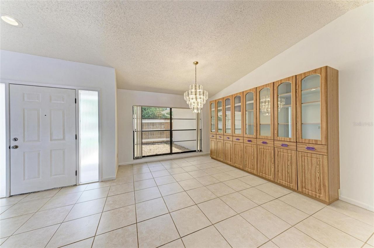 4242 Dryden Circle, Sarasota, FL 34241 Photo