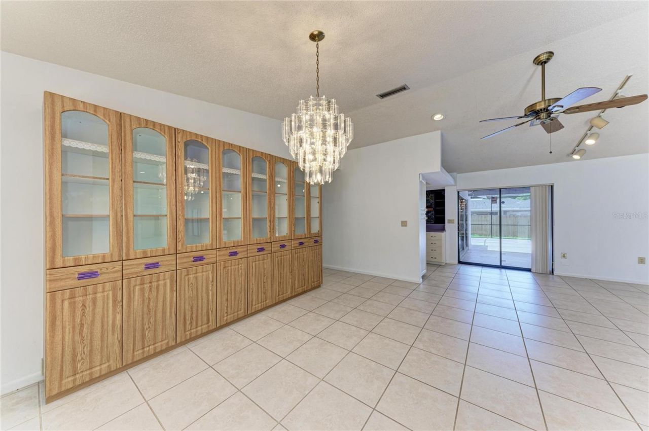 4242 Dryden Circle, Sarasota, FL 34241 Photo