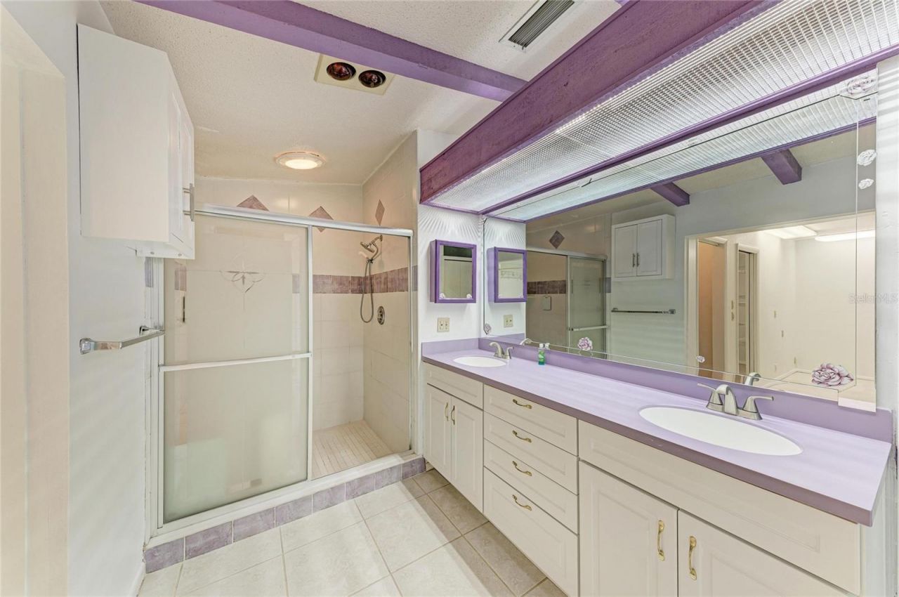 4242 Dryden Circle, Sarasota, FL 34241 Photo