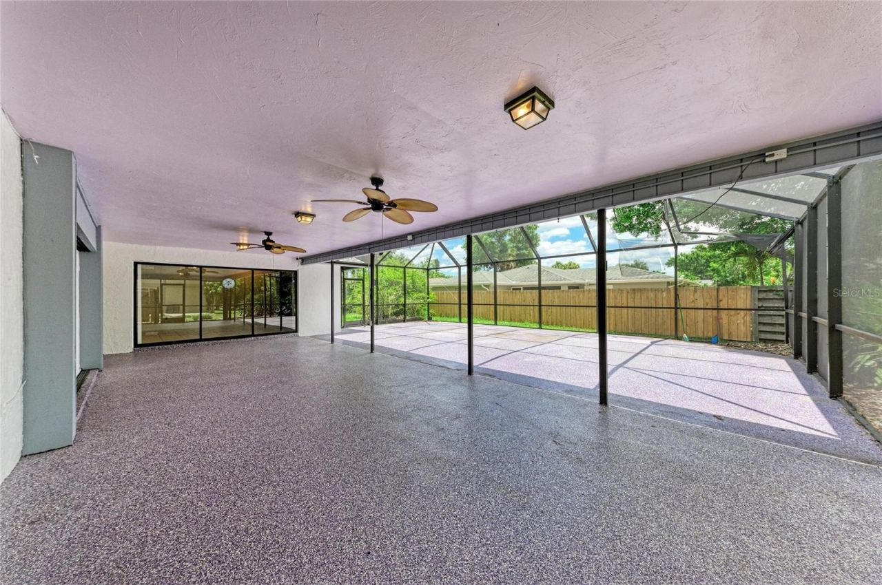 4242 Dryden Circle, Sarasota, FL 34241 Photo