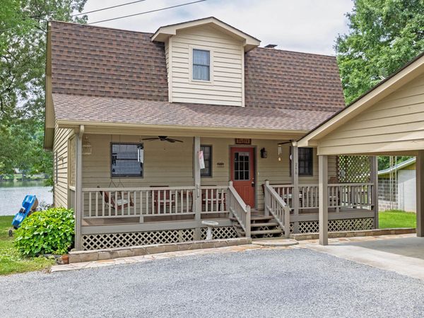 246 Howell Drive , Spring City, TN 37381