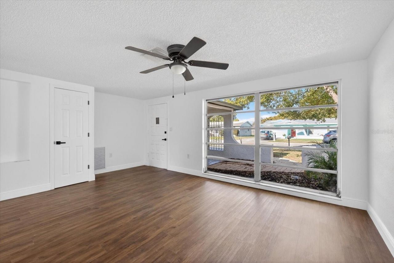 10028 Vineyard Lane, Port Richey, FL 34668 Photo
