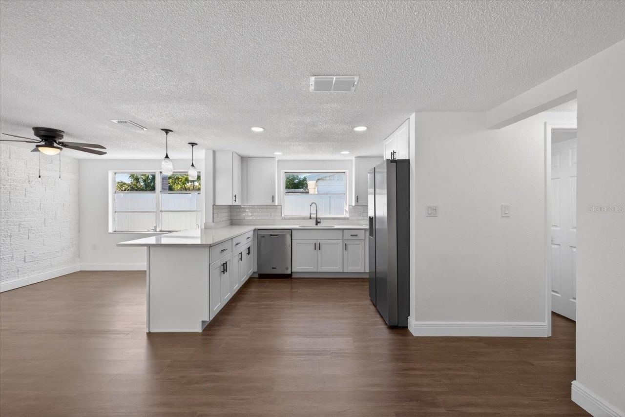 10028 Vineyard Lane, Port Richey, FL 34668 Photo
