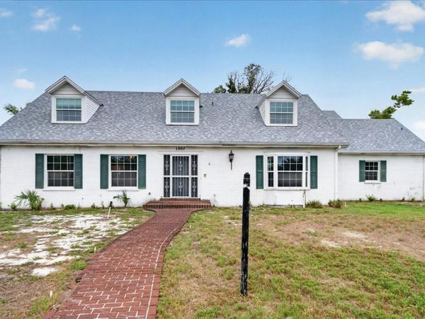 1907 78TH STREET NW, BRADENTON, FL 34209