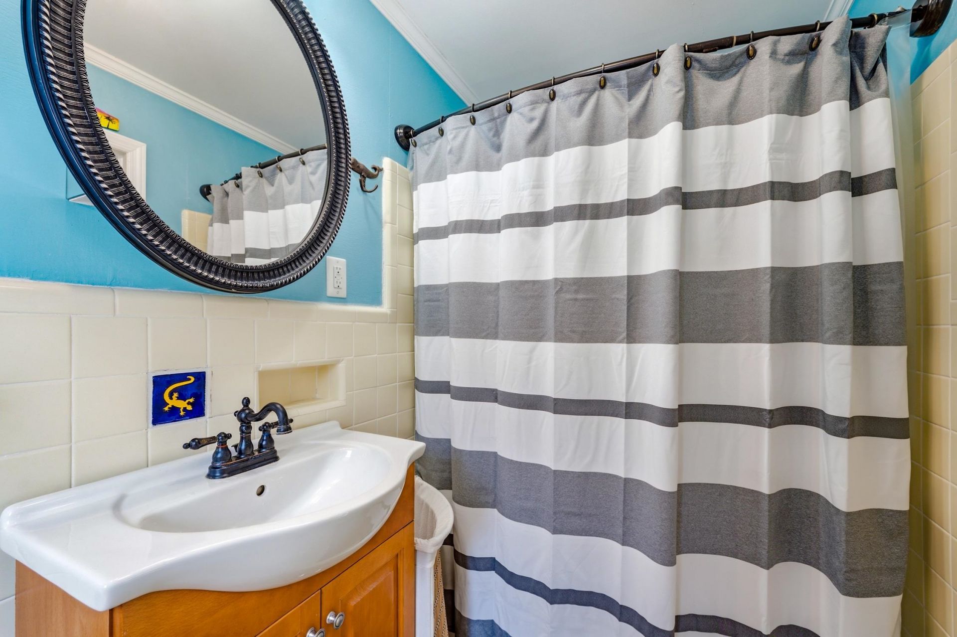 4516 Seaview St. Photo 21