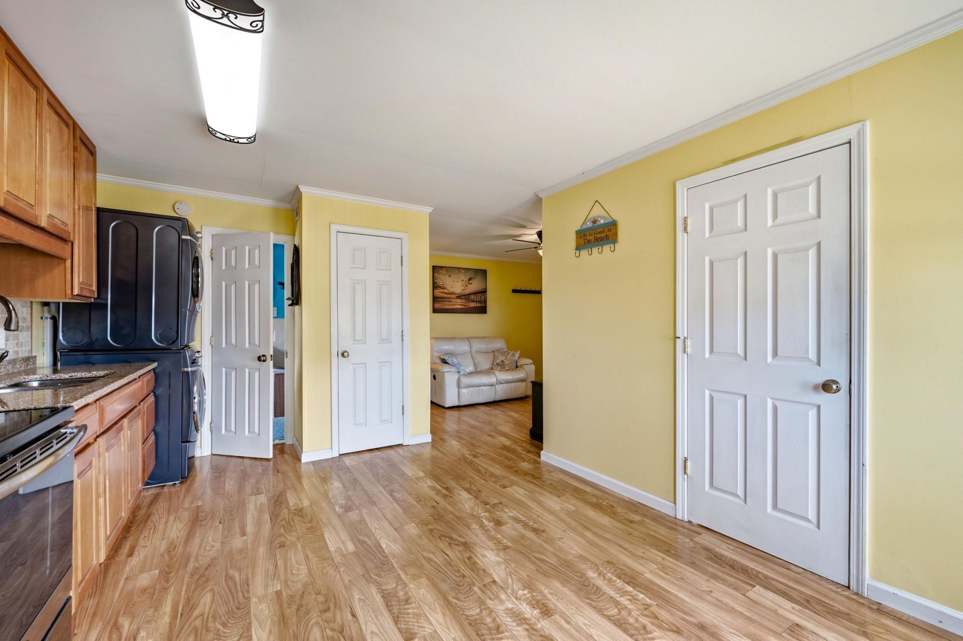 4516 Seaview St. Photo 26