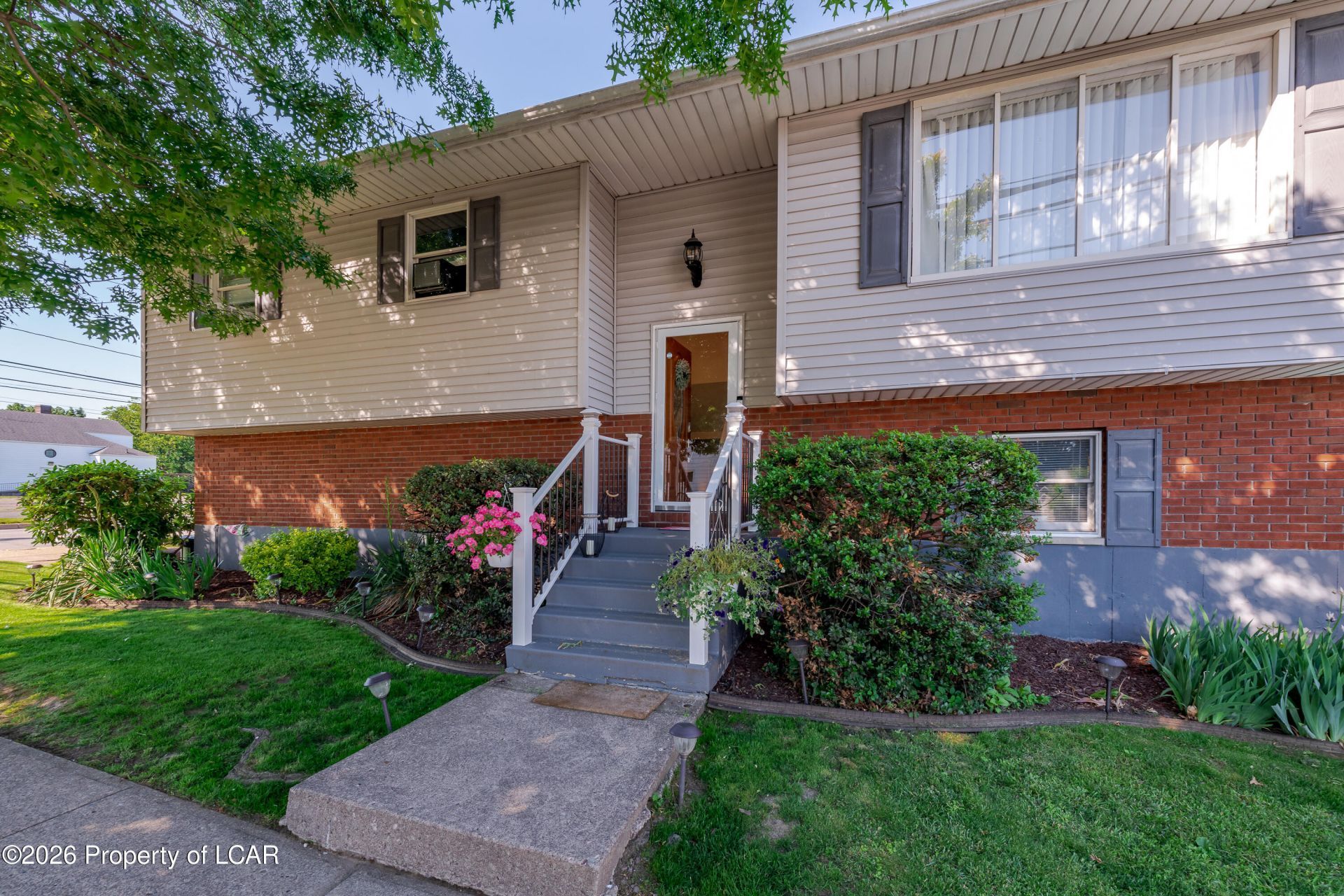 105 N Goodwin Avenue Kingston, PA 