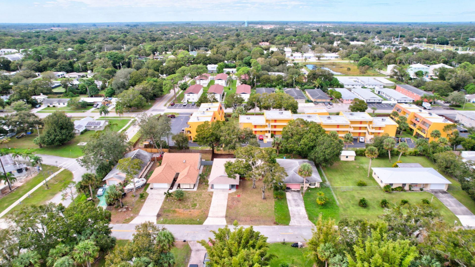 1825 39th Avenue, Vero Beach, FL 32960 Photo