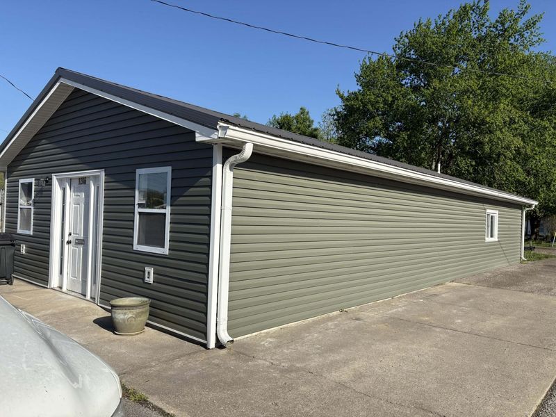 1206 W Shelby Street, Falmouth, KY 41040 Photo 2