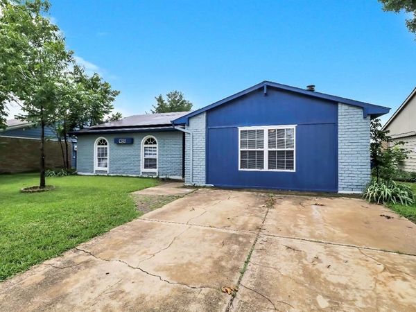 1509 California Trail , Grand Prairie, TX 75052