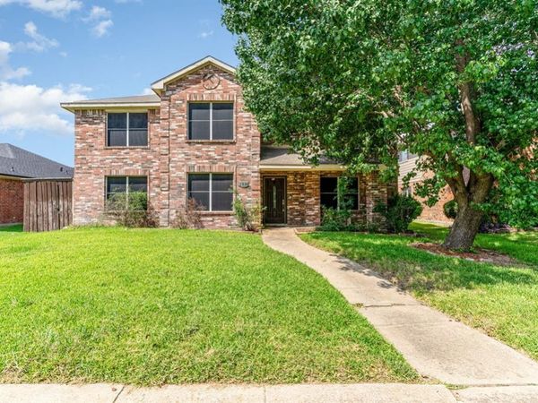 1810 Cedar Ridge Drive , Mesquite, TX 75181