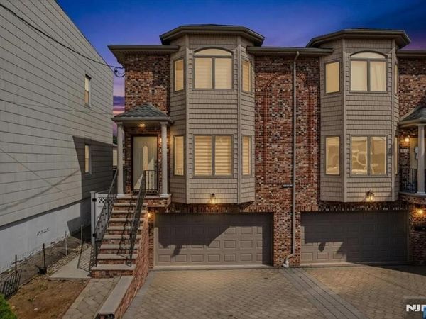 310 6th Street A, Unit A, FAIRVIEW, NJ 07022