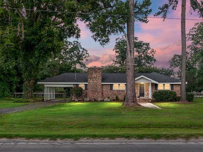 952 W Main Street, Harleyville, SC 29448