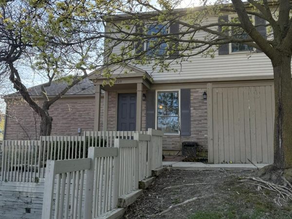 3025 Forest Creek Court, Ann Arbor, MI 48108
