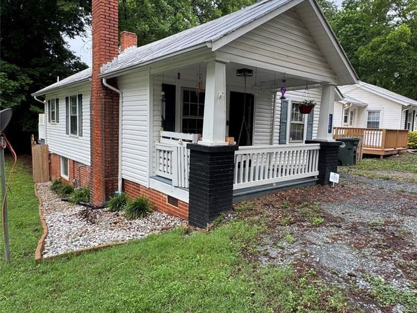 204 E Hargrave Street, Wadesboro, NC 28170