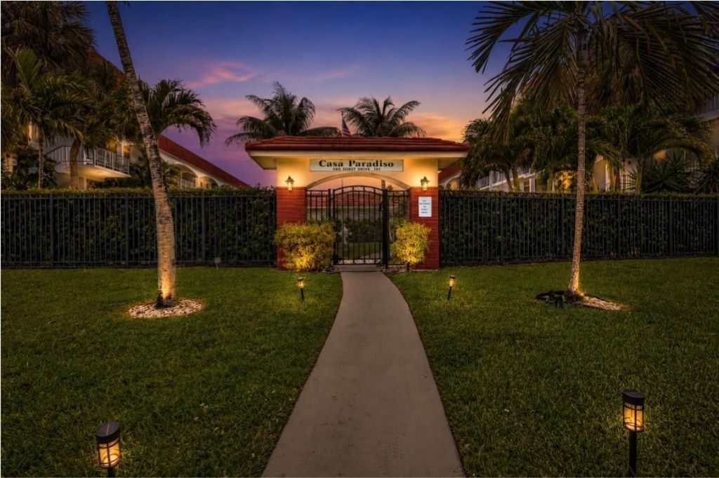 580 Egret Drive, Unit 121, Hallandale Beach, FL 33009 Photo