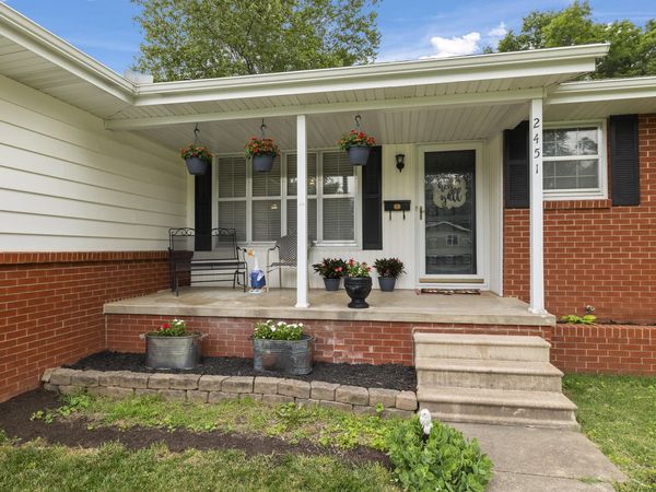 2451 S Hillside Drive , Springfield, MO 65804