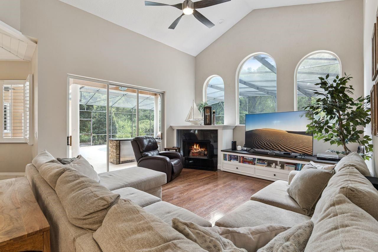 409 Almeria Court , Winter Springs, FL 32708 Photo