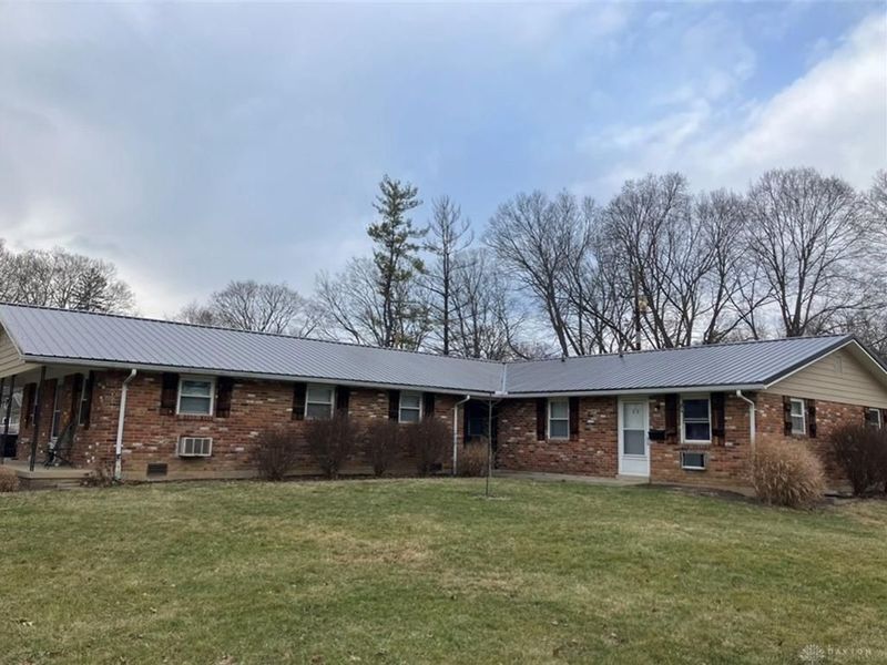 72 S main Street, Bellbrook, OH 45305 Photo 1