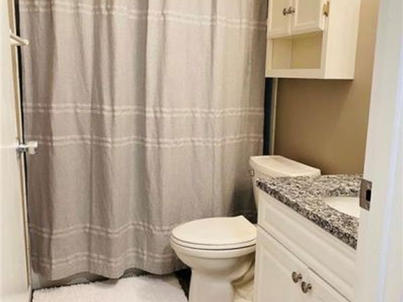 72 S main Street, Bellbrook, OH 45305 Photo 8