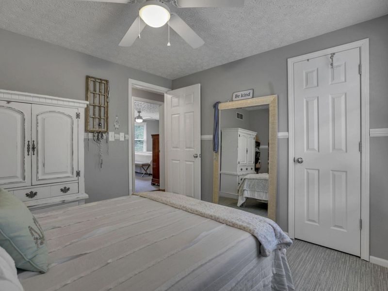 3647 Dinsmore Castle Drive, Columbus, OH 43221 Photo 21