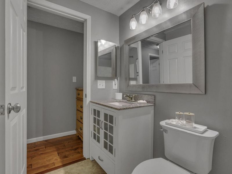 3647 Dinsmore Castle Drive, Columbus, OH 43221 Photo 24
