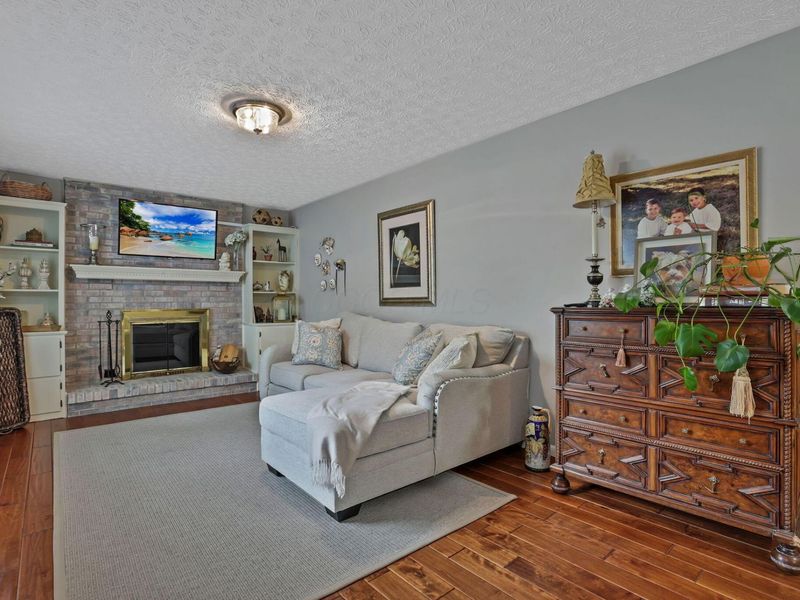 3647 Dinsmore Castle Drive, Columbus, OH 43221 Photo 9