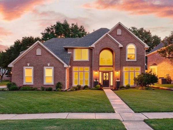 2532 Springhill Drive , Grapevine, TX 76051