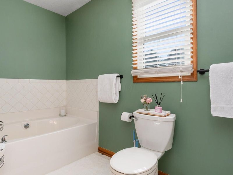 2098 Heidi Way, Newark, OH 43055 Photo 28