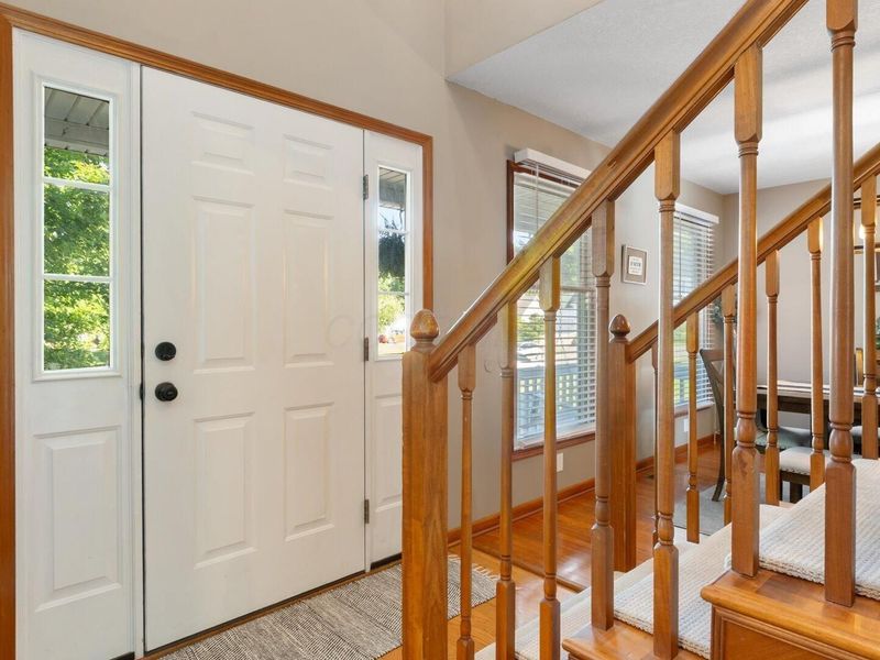 2098 Heidi Way, Newark, OH 43055 Photo 8