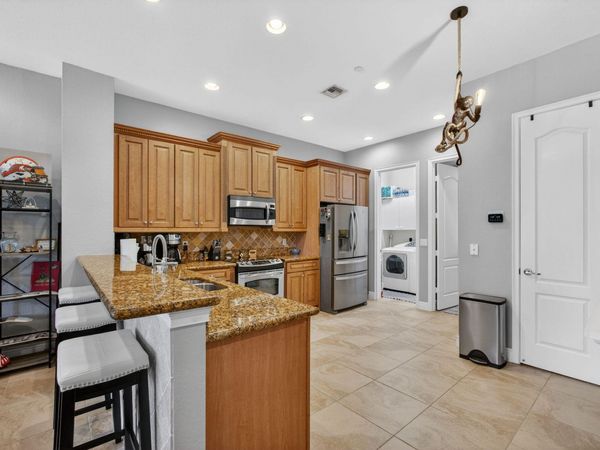 4710 Artesa Way E, Palm Beach Gardens, FL 33418