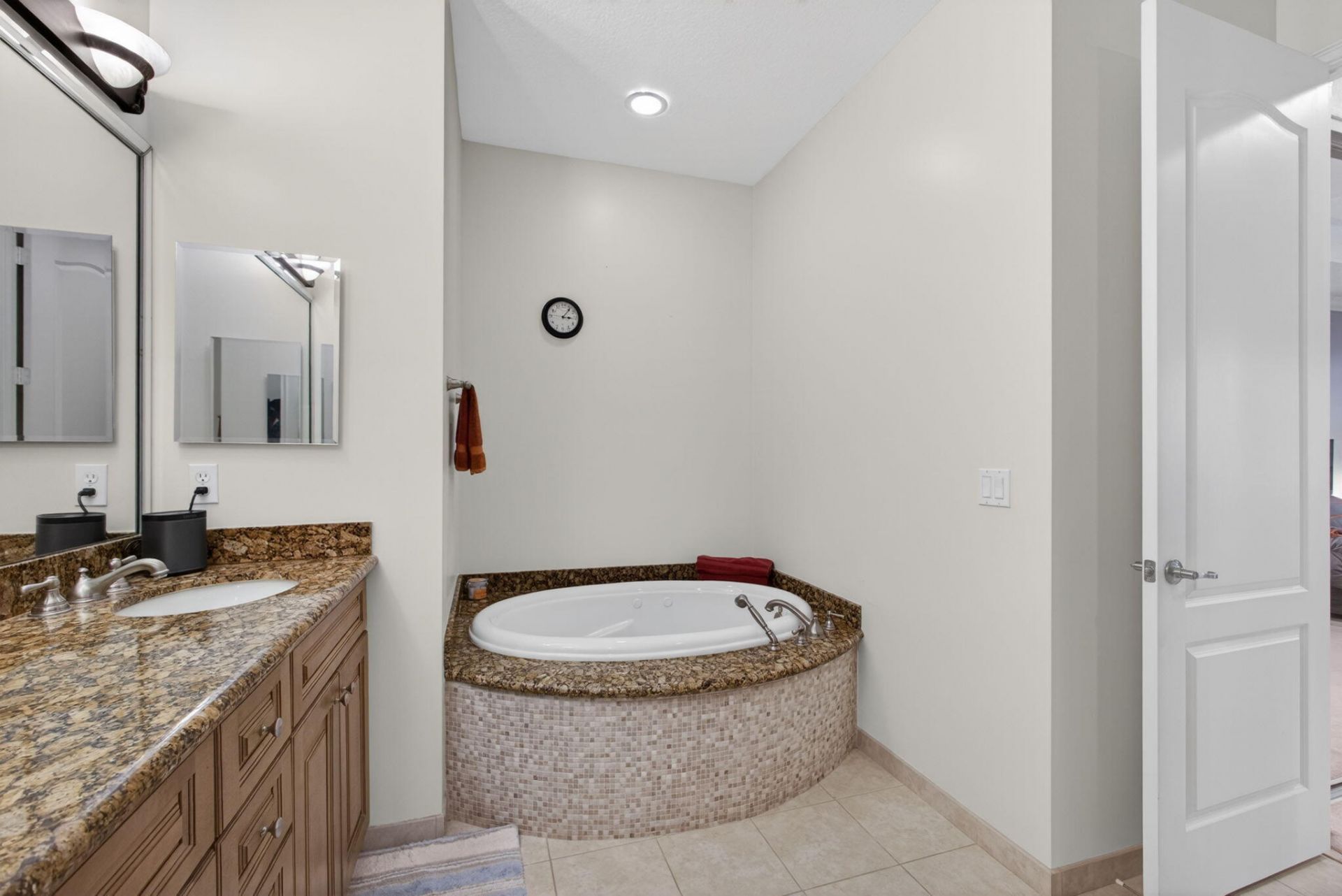 4710 Artesa Way E, Palm Beach Gardens, FL 33418 Photo