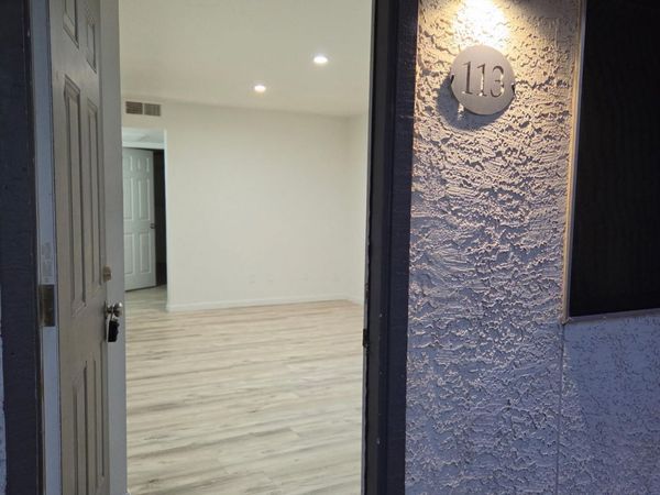 18202 N CAVE CREEK Road, Unit 113, Phoenix, AZ 85032