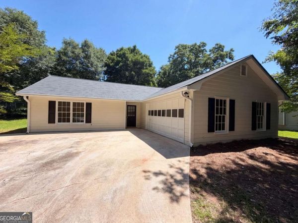 358 Cross Creek Place, Auburn, GA 30011